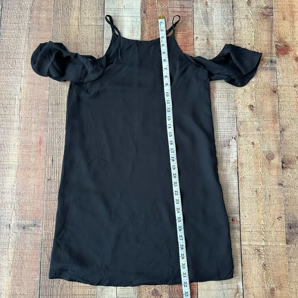 KLD Signature cold shoulder chiffon mini dress in black -S - Picture 3 of 8